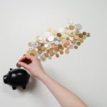 副業で物販をする人が増えている理由